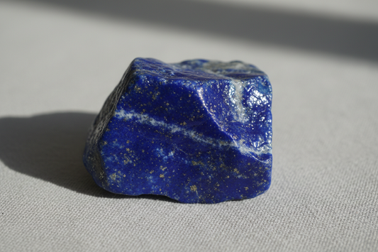 Ghid complet lapis lazuli proprietati și beneficii