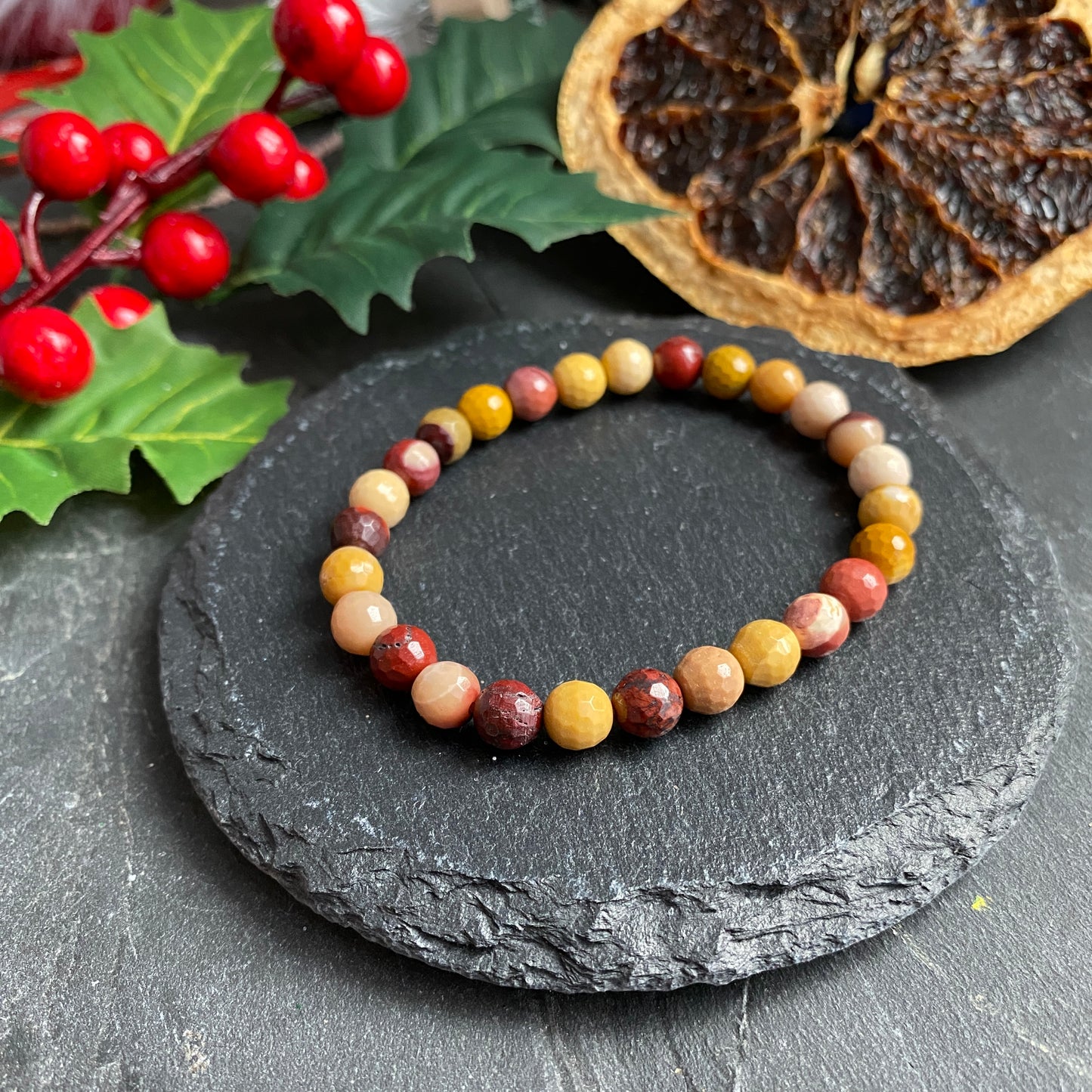 Enthusiasm - Mookaite Jasper and Lava stone - bratara difuzor cu cristale naturale